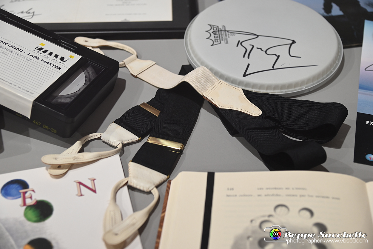 VBS_1685 - Mostra Peter Hince - Queen Experience.jpg